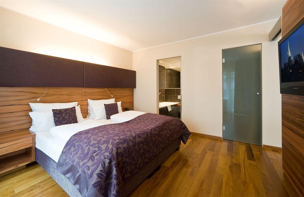 Pakat Suites Vienna Exterior photo