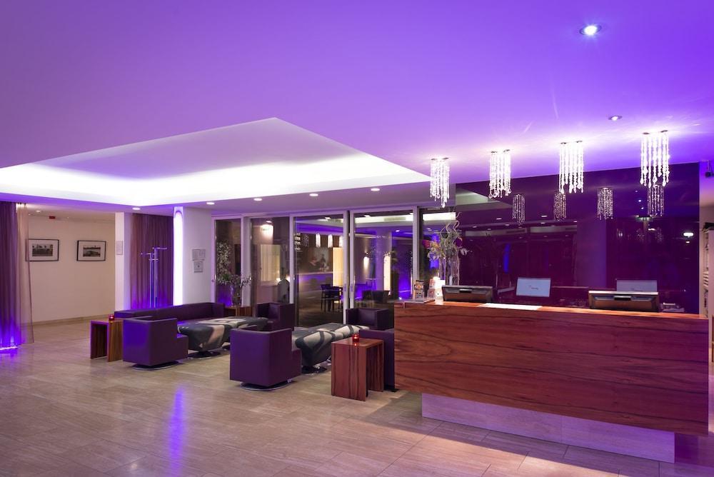 Pakat Suites Vienna Exterior photo