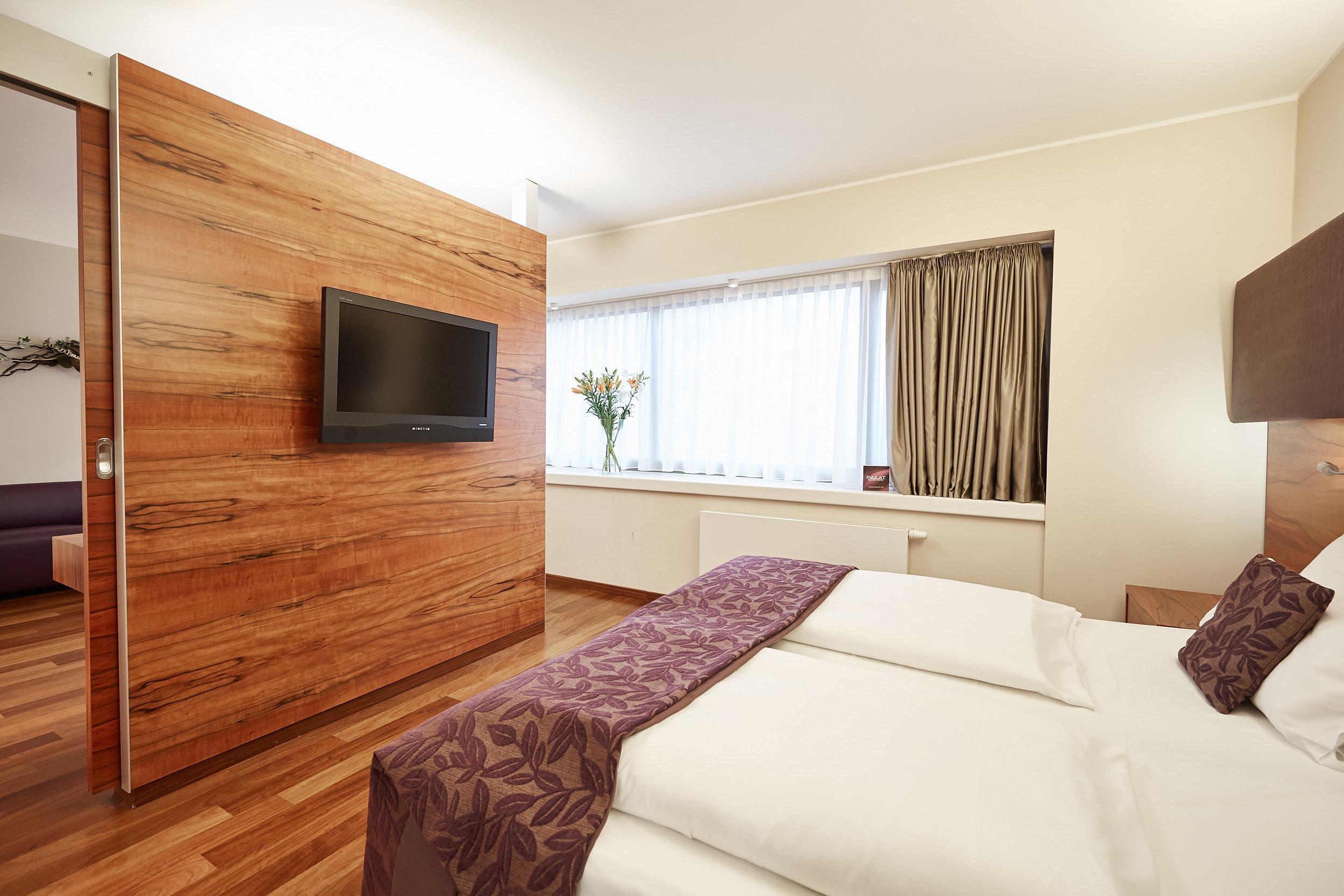 Pakat Suites Vienna Exterior photo